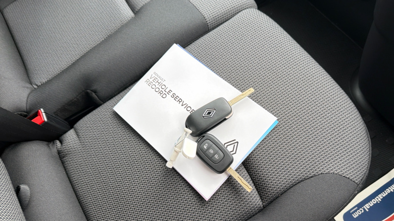 Renault Trafic Swb Diesel SL30 Blue dCi 130 Advance [Safety] Van